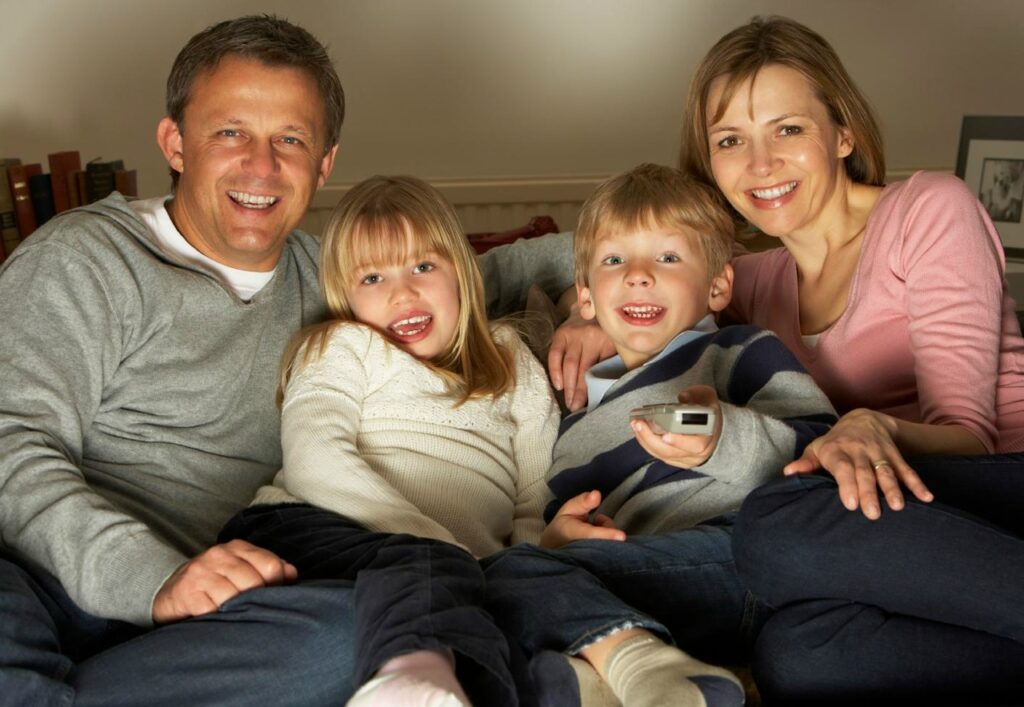 Фото 55 — Топ 10 фильмов про семью: истории о важности близких отношений